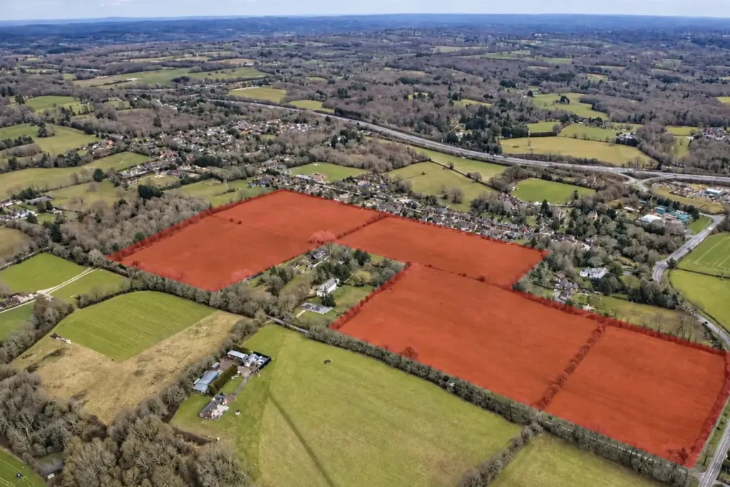 Foxhole-Farm-Bolney-200-units